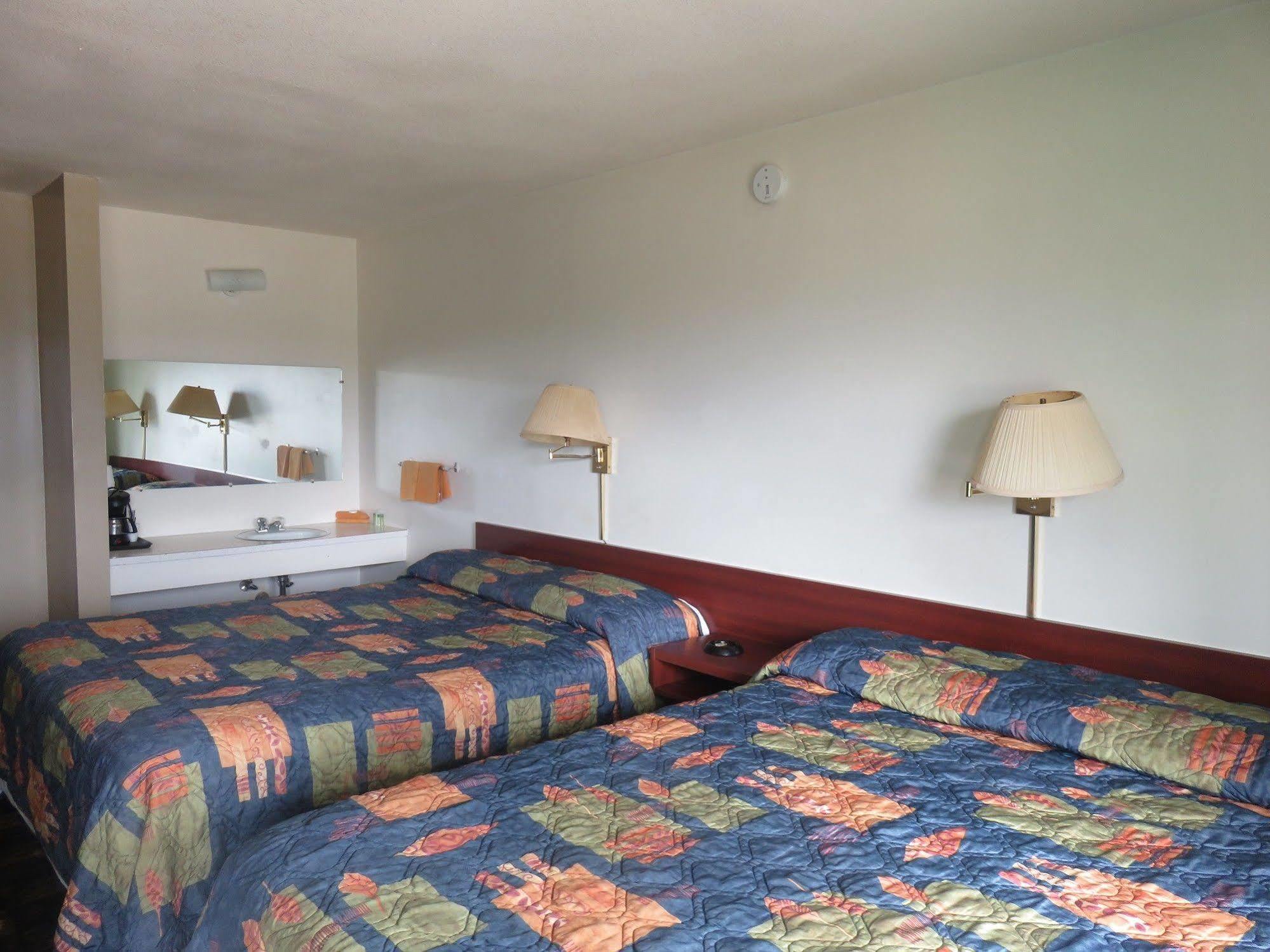 Shamrock Motel Valleyview Екстериор снимка